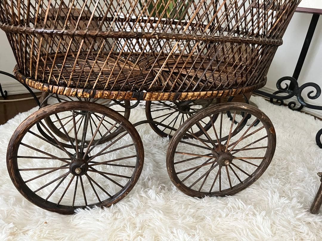 イギリスヴィンテージ 1940年 ドール乳母車 baby carriage 大