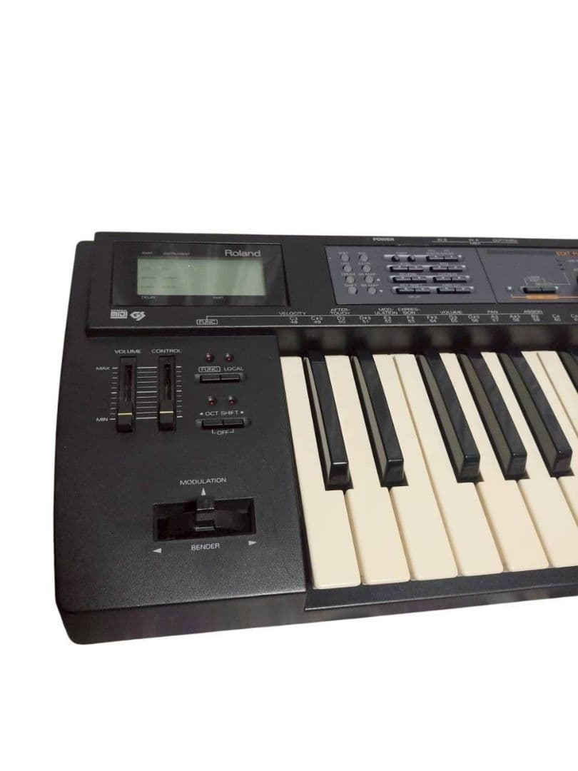 131 Roland SK-88Pro シンセサイザー