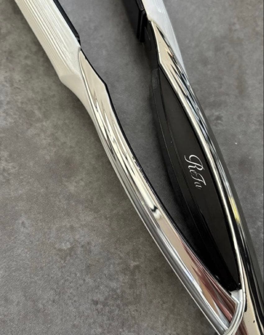 MTG リファ　ReFaストレートヘアアイロン