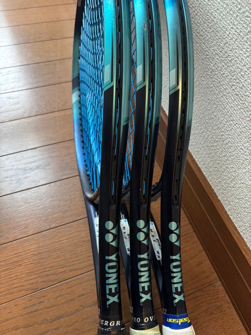 【山田太郎さん専用】YONEX EZONE テニスラケット 3本セットとタオル