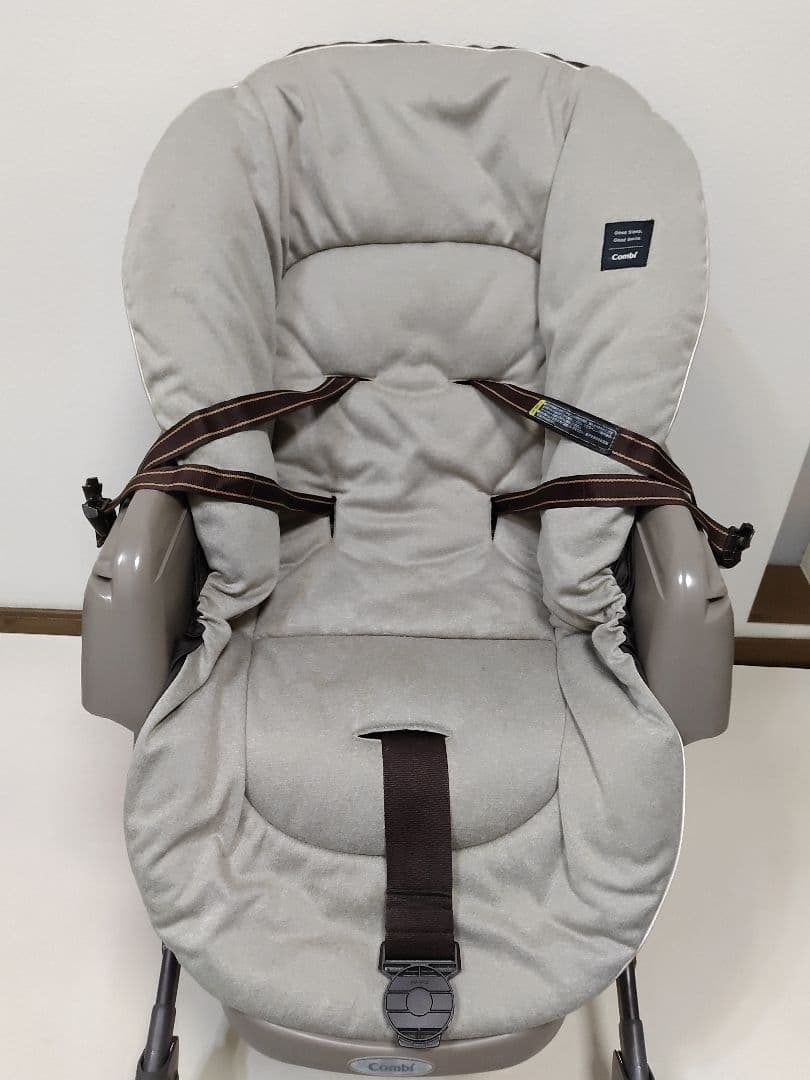 12/16限定価格 コンビ ネムリラ ホワイトレーベル おやすみドーム EG