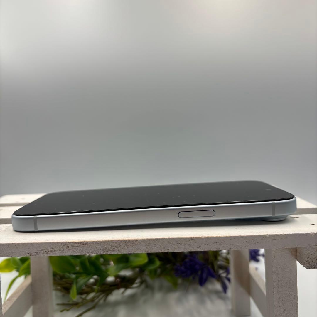 【美品】iPhone15 128GB ブルー 254