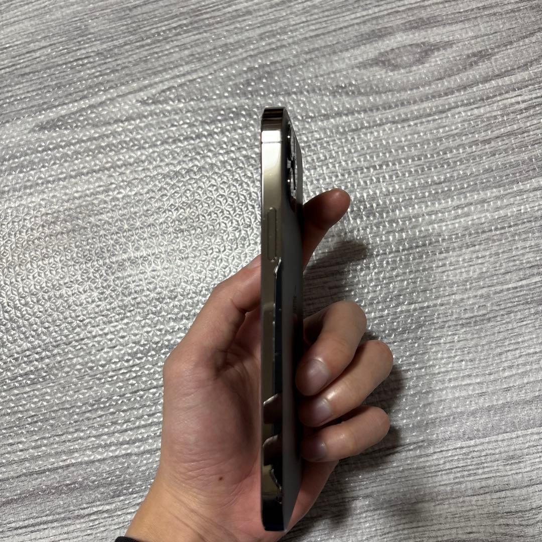 【美品】 iPhone12Pro 128GBグラファイト SIMフリー