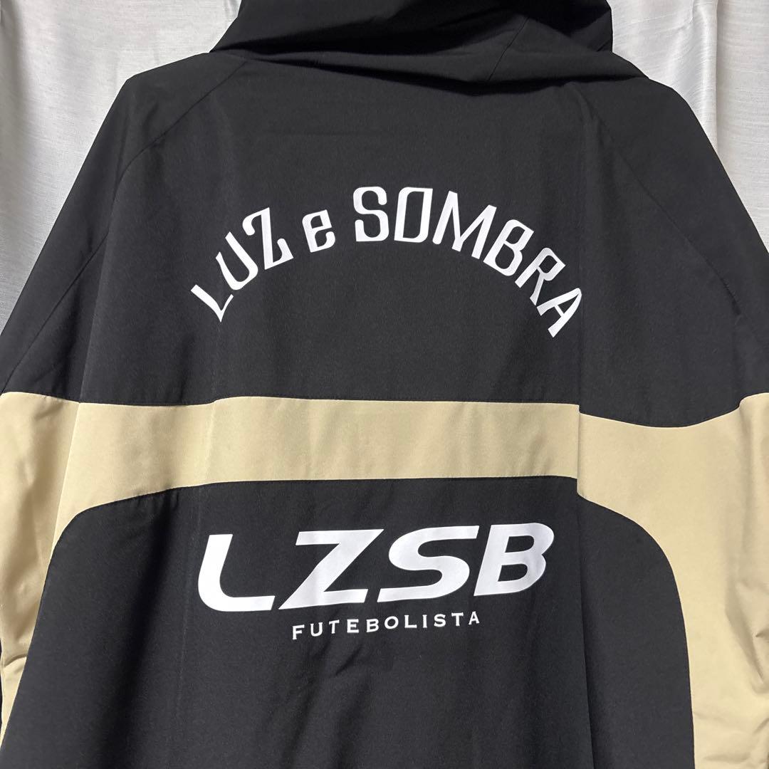 ルースイソンブラLUZ XL