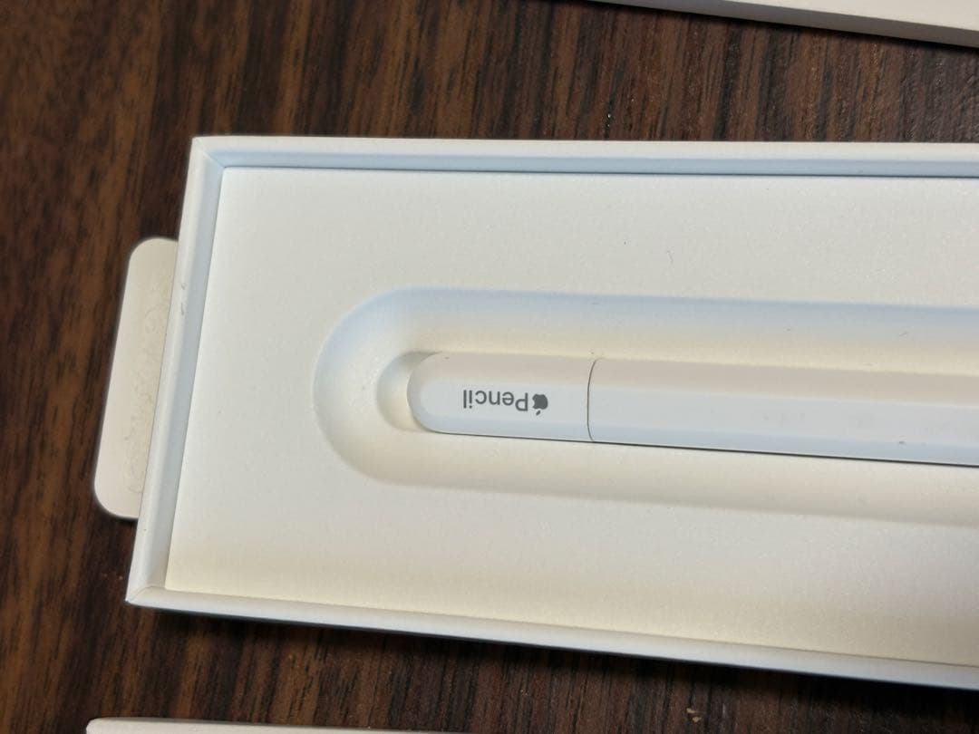 iPad 第10世代シルバー 本体 + Apple Pencil