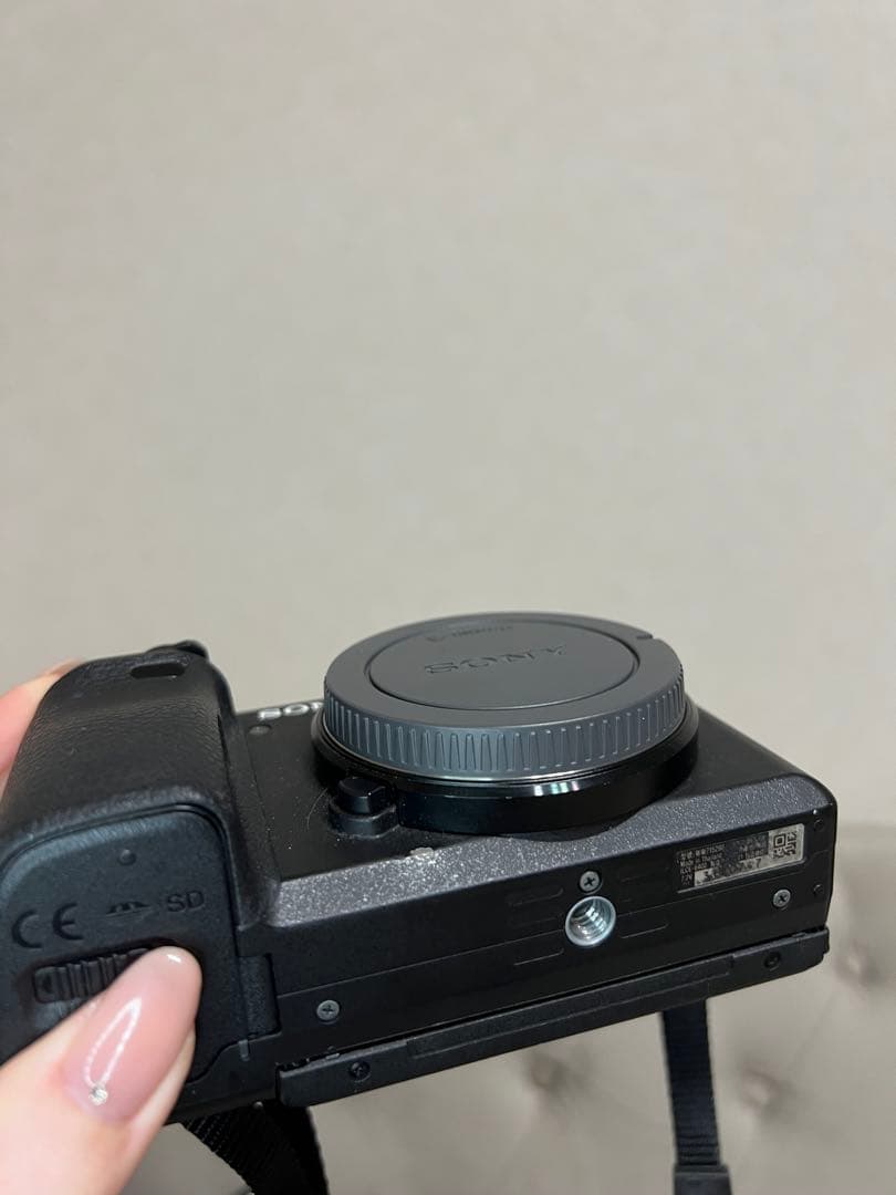 [12/10迄値下げ] SONY α6400 カメラ E PZ 16-50mm