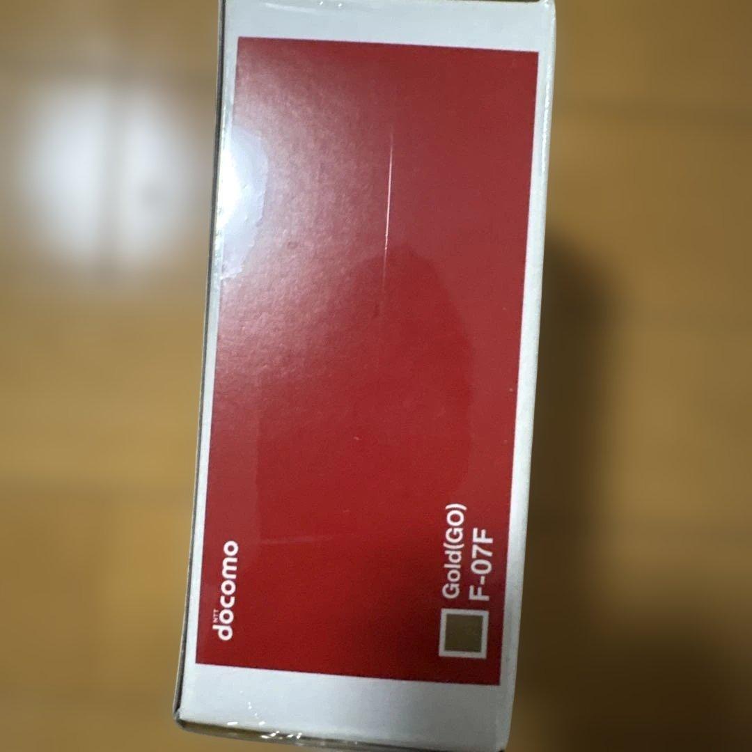 F-07F Gold 本体（ほぼ新品・未開封）