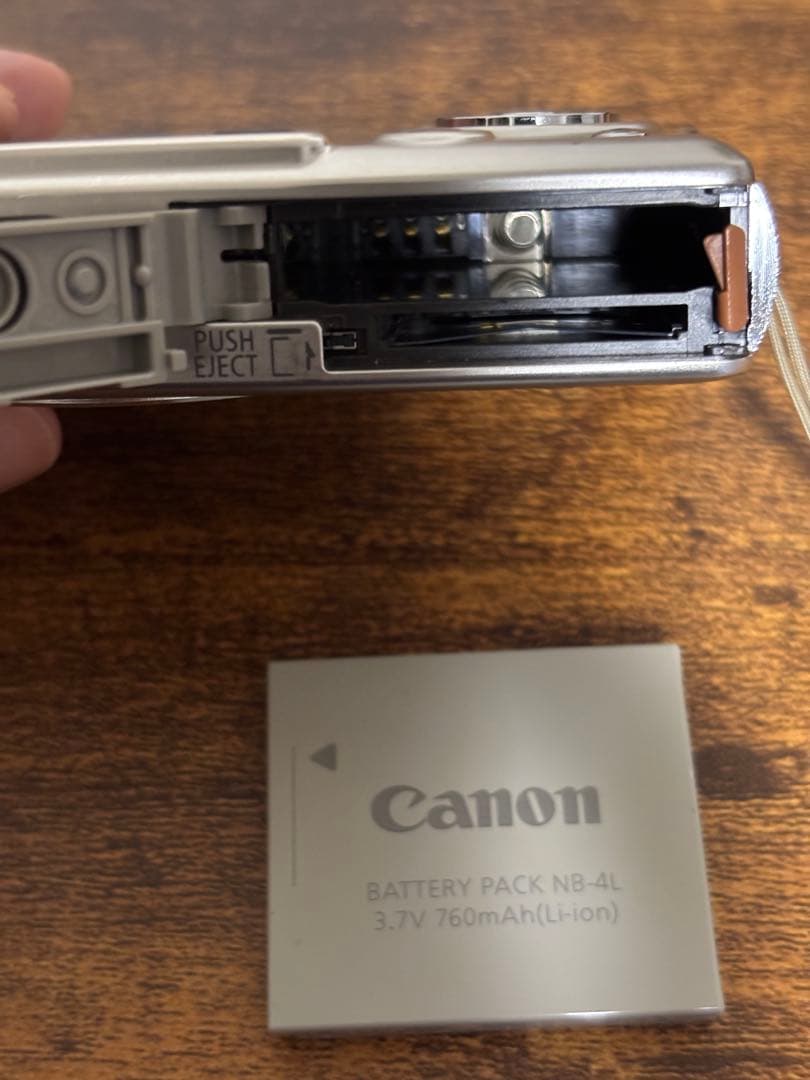 【TOKYOOWL 】Canon IXY デジタルカメラ　中古