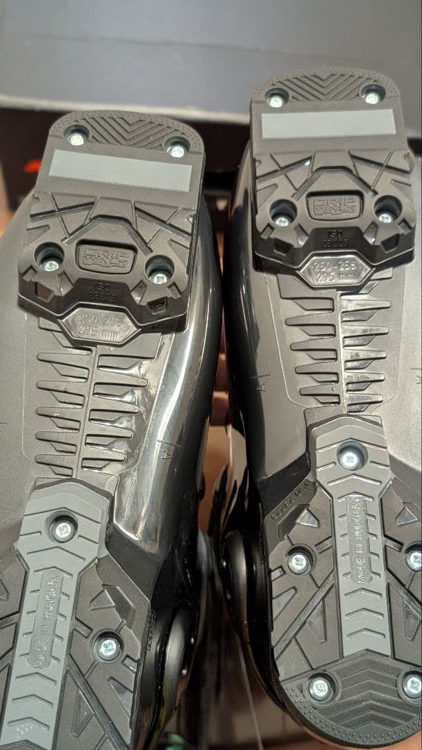 【新品未使用】NORDICA（ノルディカ）HF110 GWスキーブーツ 25cm