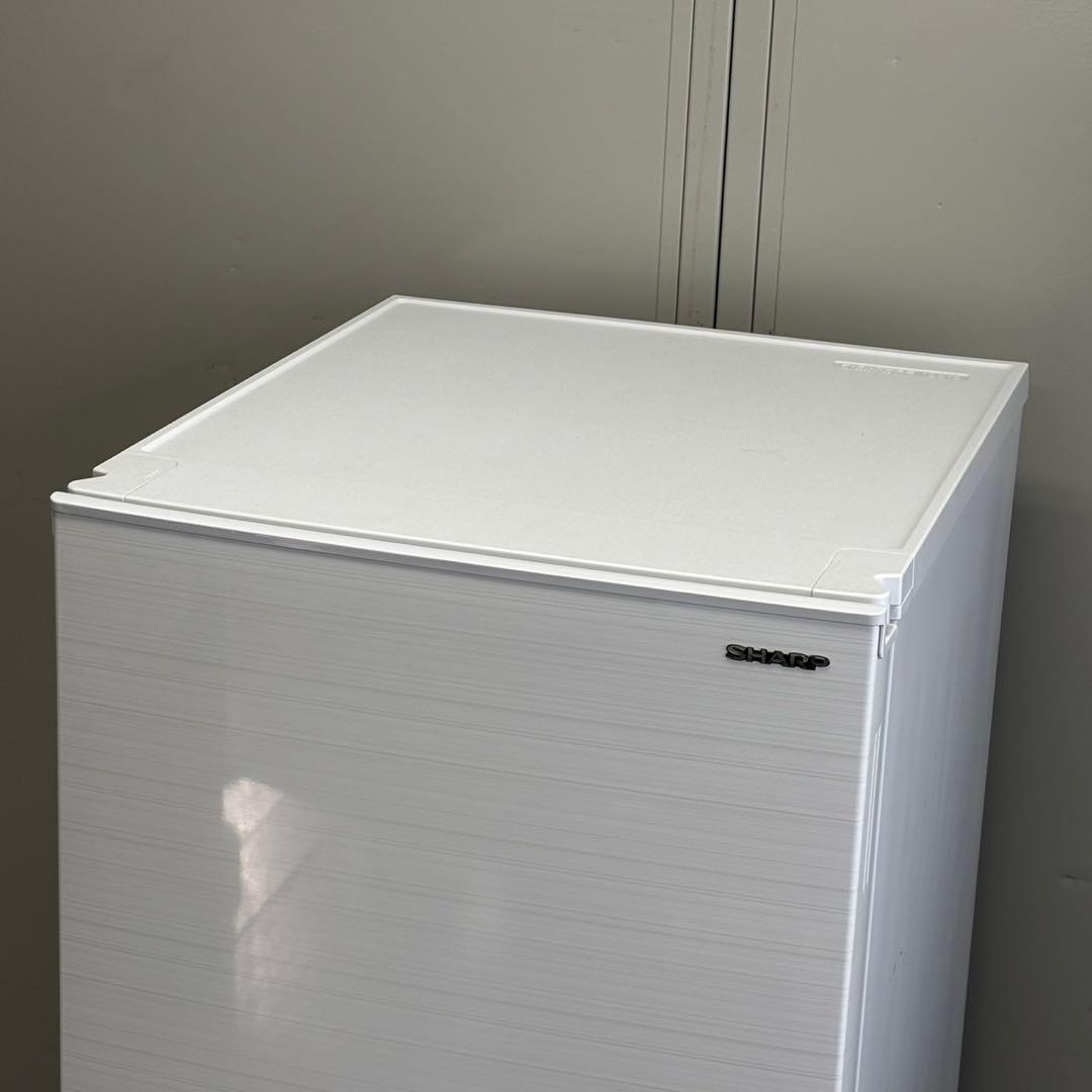 ∞送料込！設置対応◎2022 SHARP 152L 冷蔵庫 SJ-D15H-W