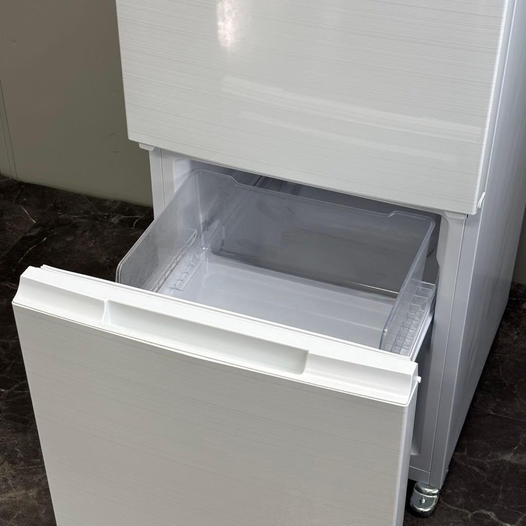 ∞送料込！設置対応◎2022 SHARP 152L 冷蔵庫 SJ-D15H-W