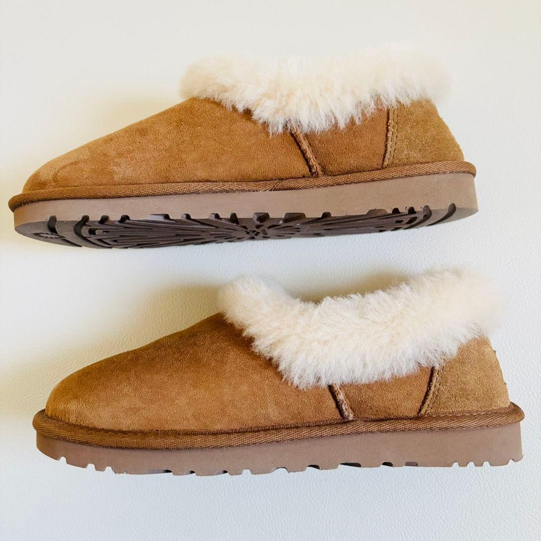 2744【極美品 展示品】UGG アグ NITA ニタ　スリッポンシューズ
