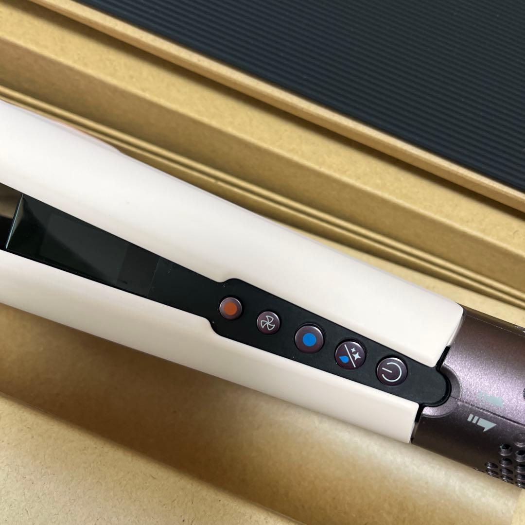 ダイソン　ストレイトナー　ピンク