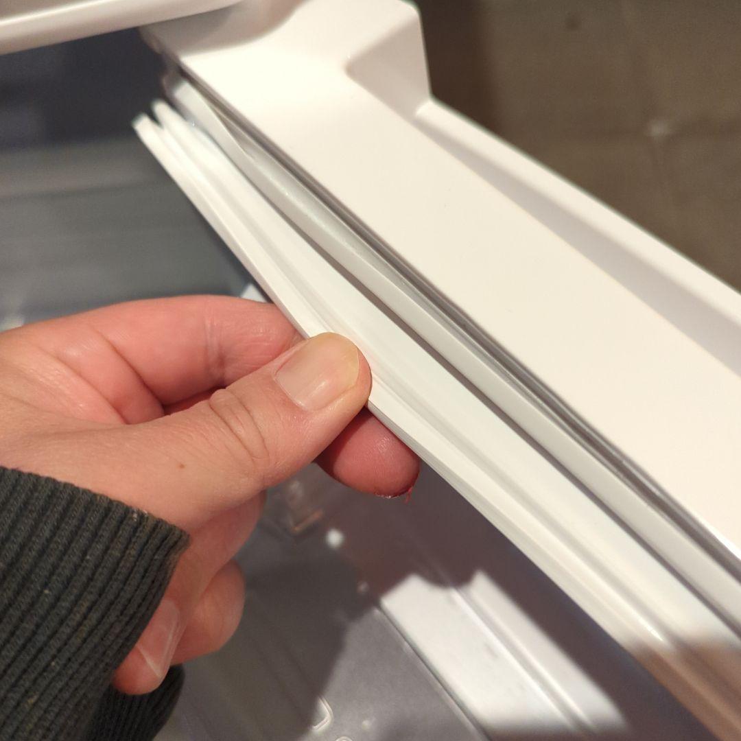 お値引き可！美品！2022年製(東京23区のみ送料と設置無料！)冷蔵庫