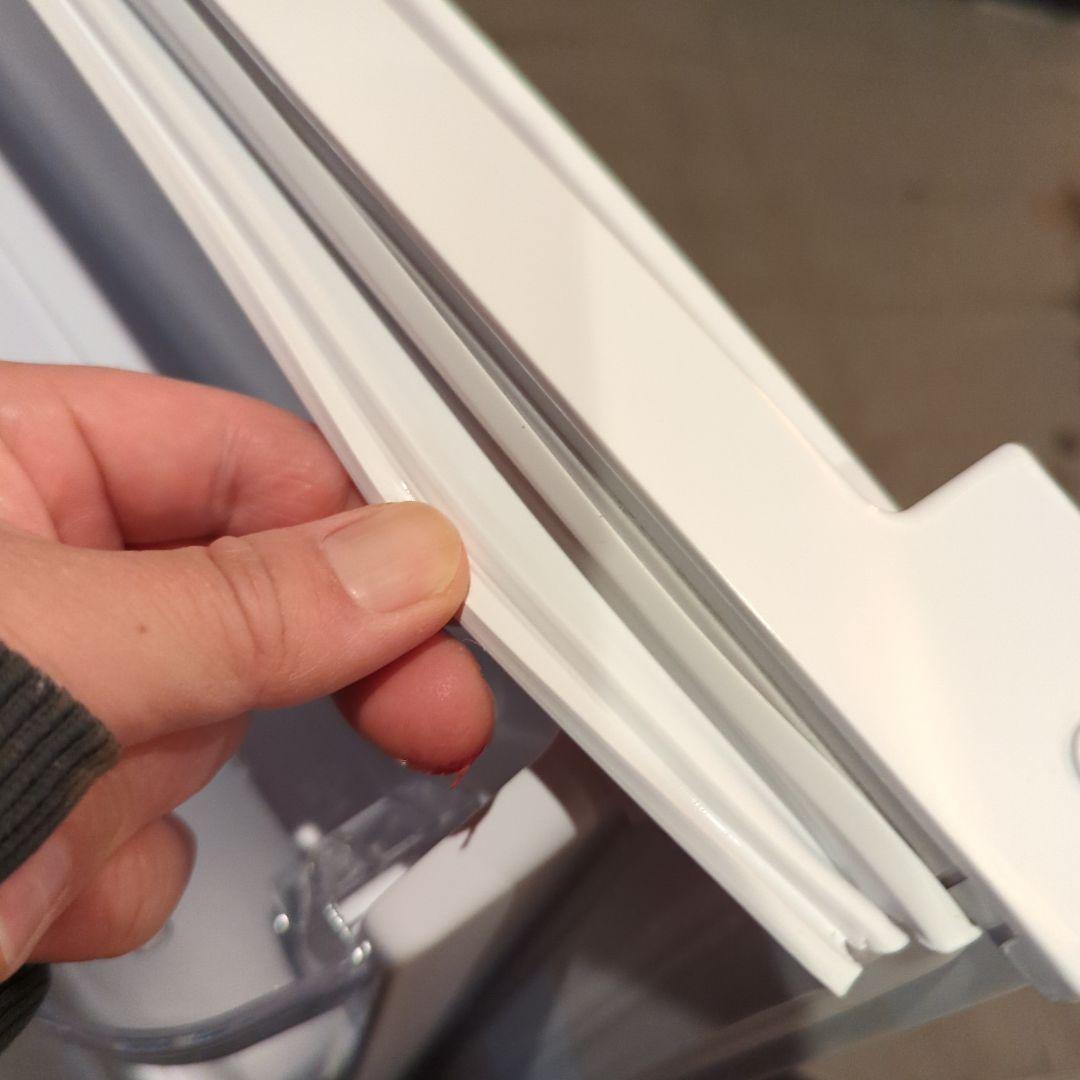 お値引き可！美品！2022年製(東京23区のみ送料と設置無料！)冷蔵庫