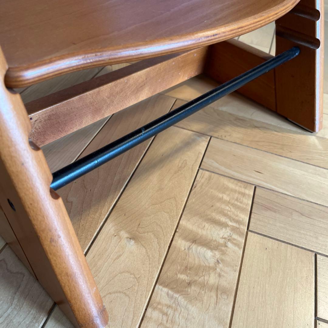 中古　ストッケ　チャイルドチェア　チェリー　トリップ　トラップ　①