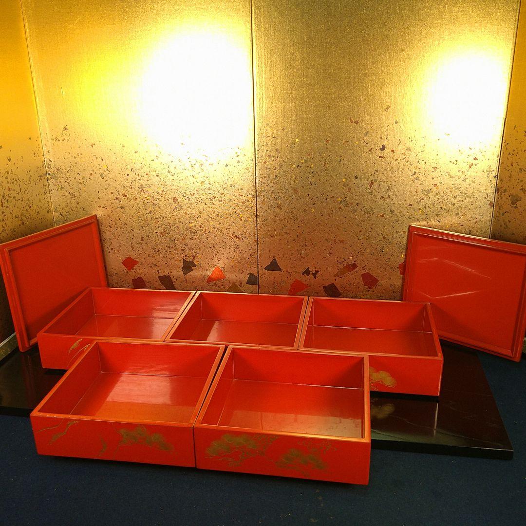 AA236 輪島塗 沈金 蒔絵 五段重ニ枚蓋朱塗り松竹梅木箱入