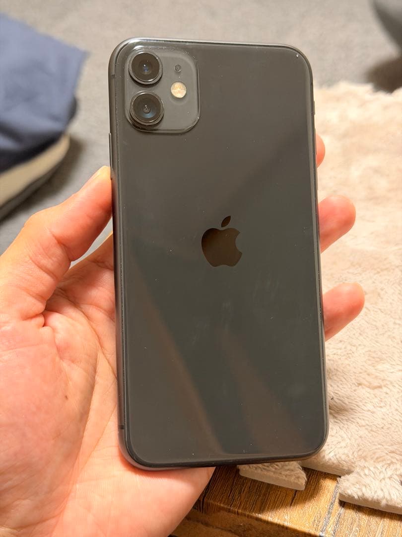 Apple iPhone 11 スペースグレー 本体