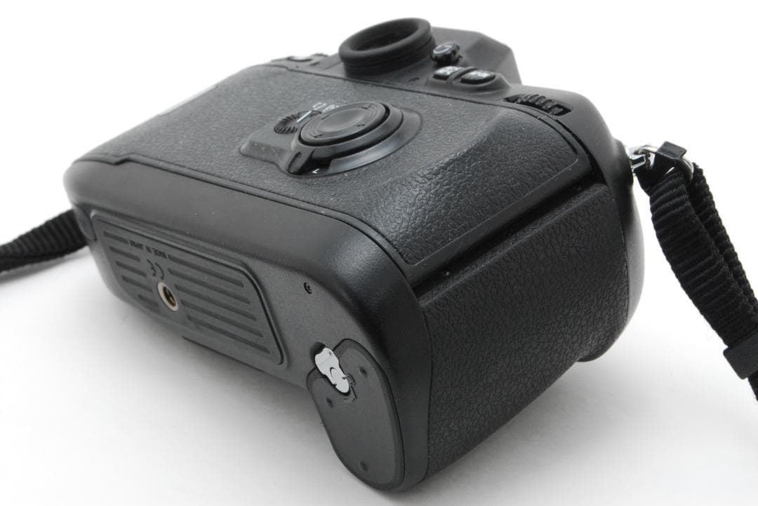 ジス Nikon F100 ニコン フィルムカメラ ブラック