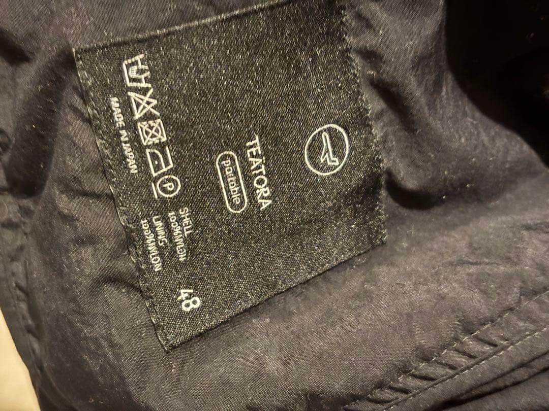 テアトラ　デバイスコート　48 ブラック