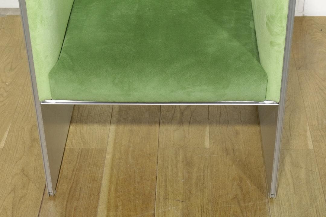 Cassinaカッシーナ★スリムソファ★1人掛け★エアーフレーム★２４万★