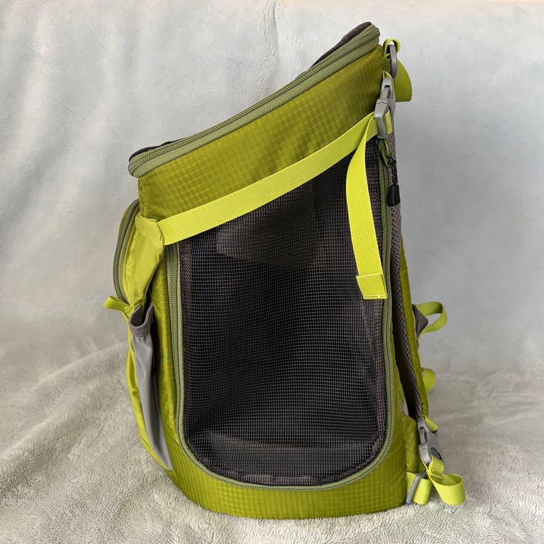 【値下げ】モンベル ドッグ(犬 & 猫)キャリー バッグ グリーン M