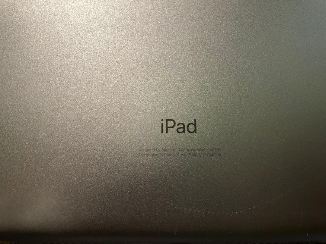 【12/20まで】iPad 第7世代 32GB スペースグレイWi-Fiモデル