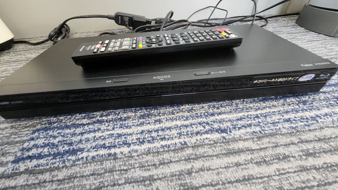 動作品 SHARP AQUOS Blu-rayレコーダー　BD-NS520