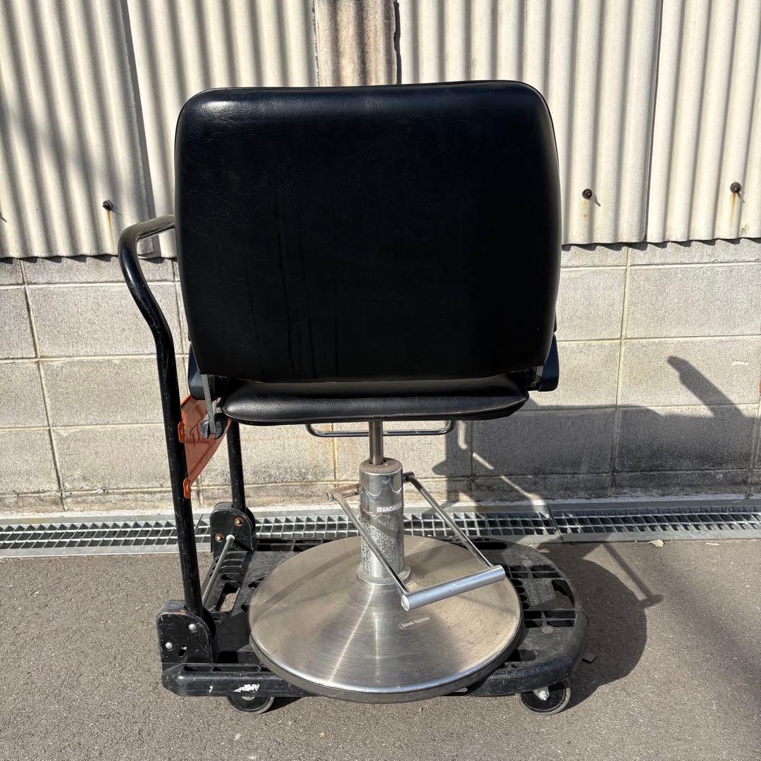 タカラベルモント スタイリングチェア サロン アーム割れあり