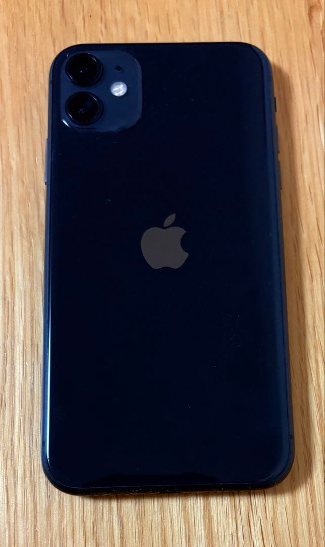 【美品】iPhone11 64GB ブラック SIMロック解除済