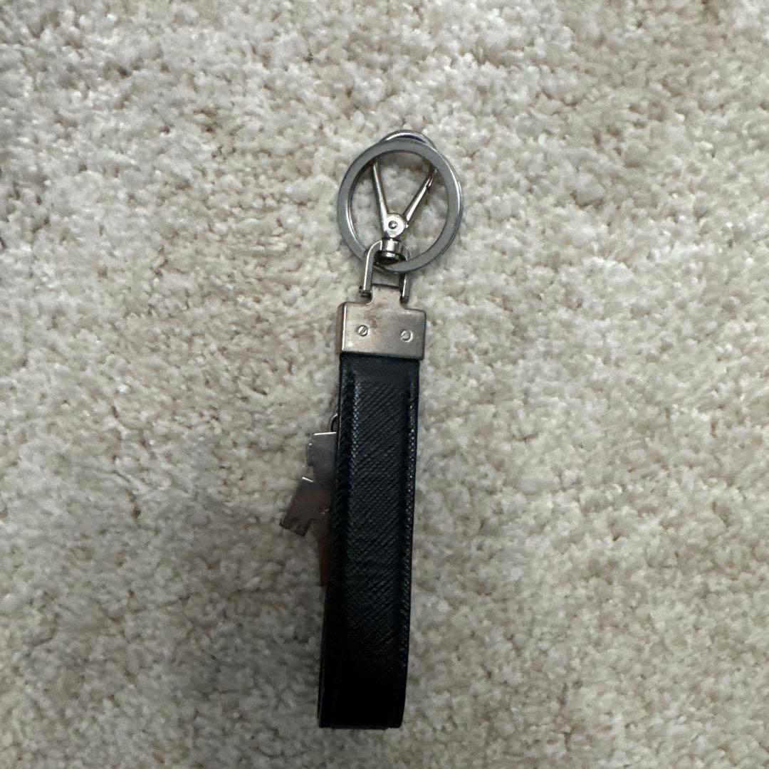PRADA ロボット型キーホルダー ブラック