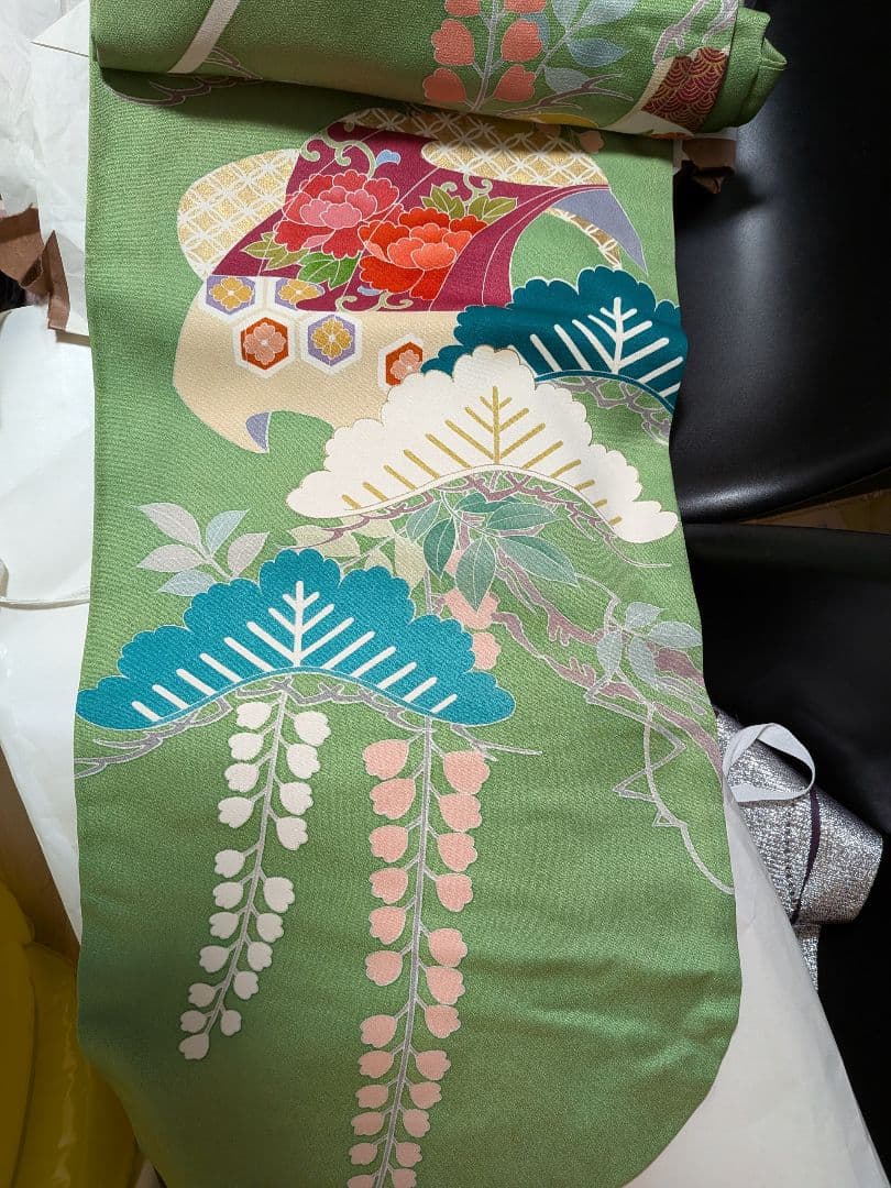 成人式振袖3点（着物、長襦袢、帯）