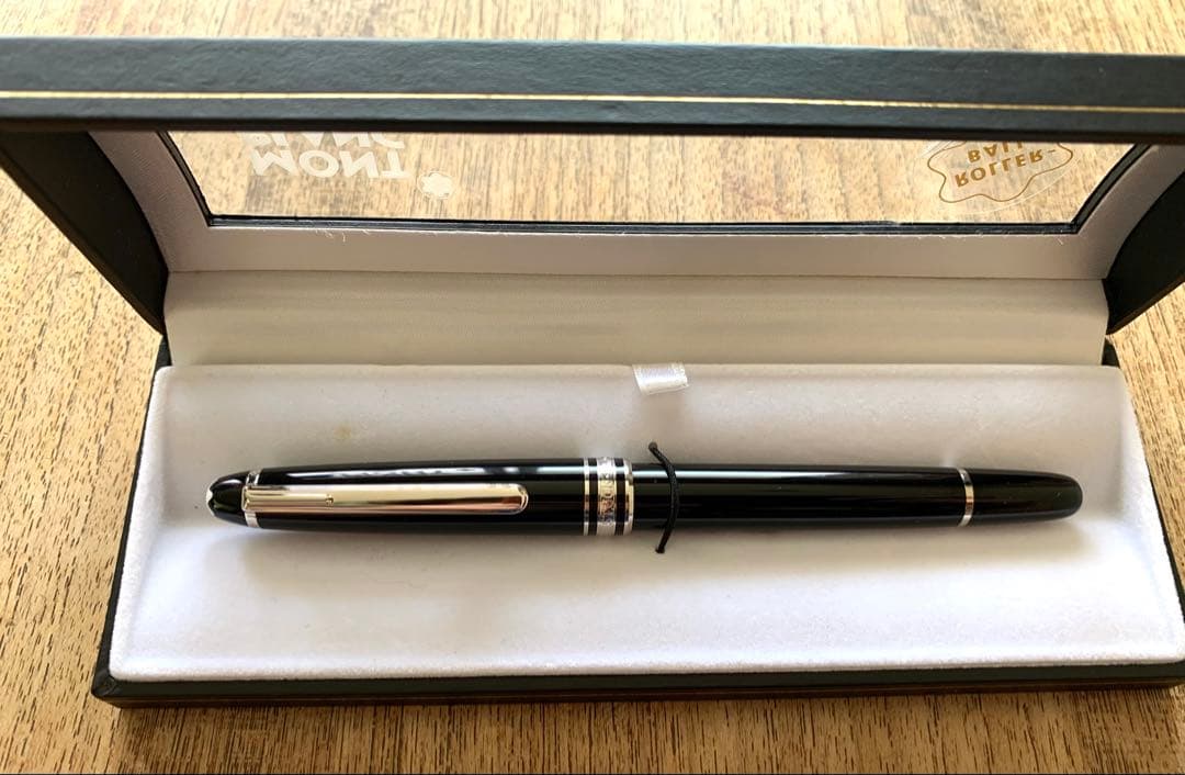 MONT BLANC ローラーボールペン 黒