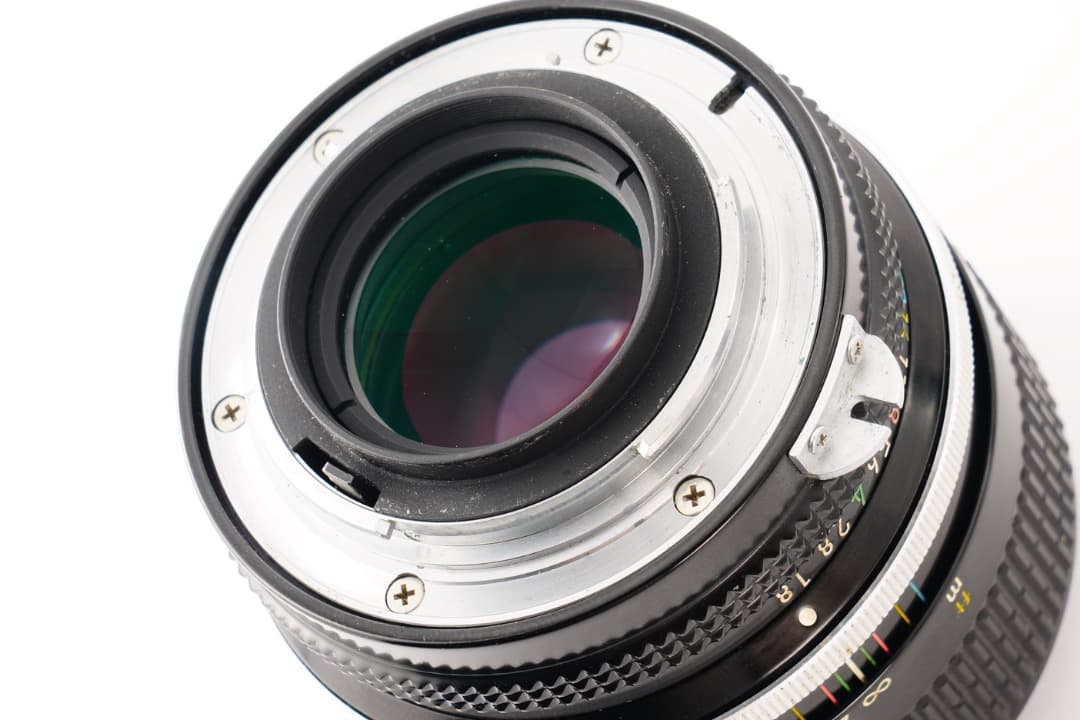 【極美品】Nikon New Nikkor 85mm F1.8 ニコン 773