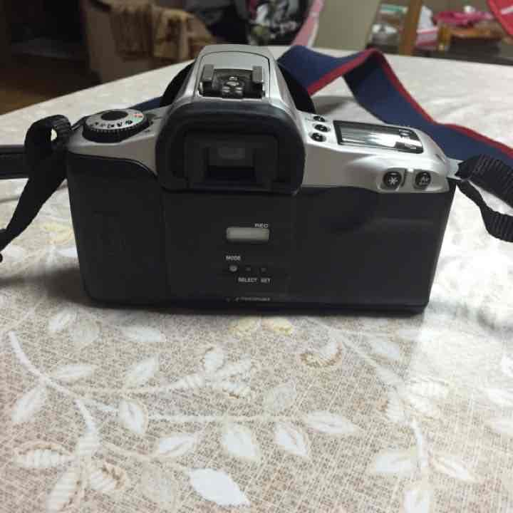 Canon Kiss 3 ①