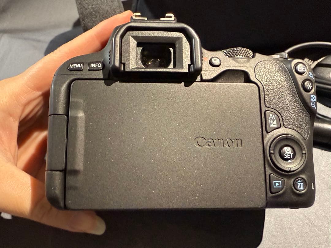 【美品】Canon EOS Kiss X9【最終値下げ】