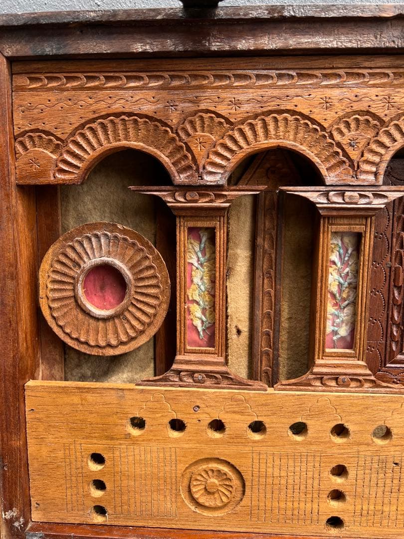 アンティーク Mandalay Box マンダレーボックス　金属装飾