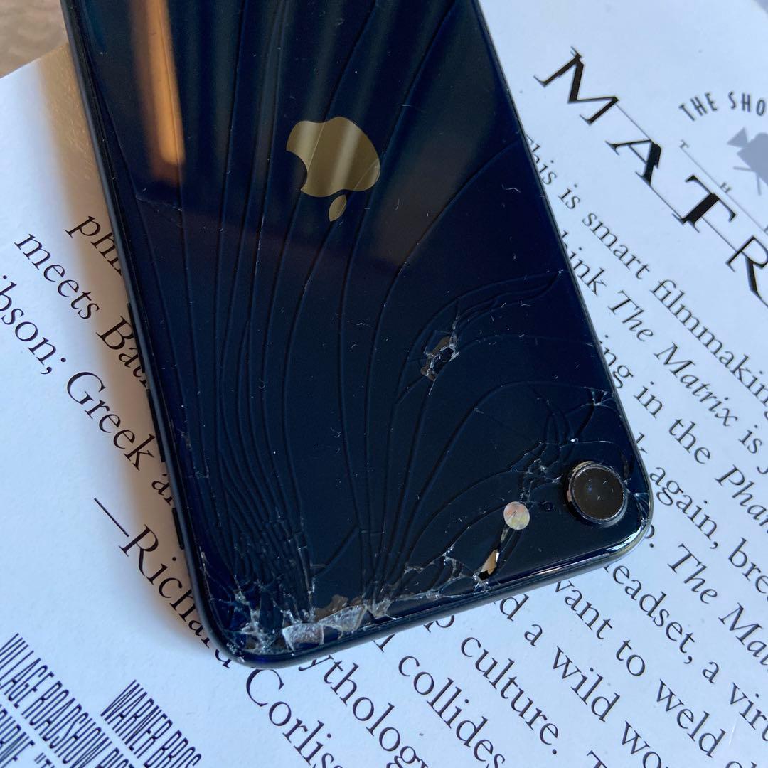 ジャンク iPhone SE 第3世代 MMYC3J/A