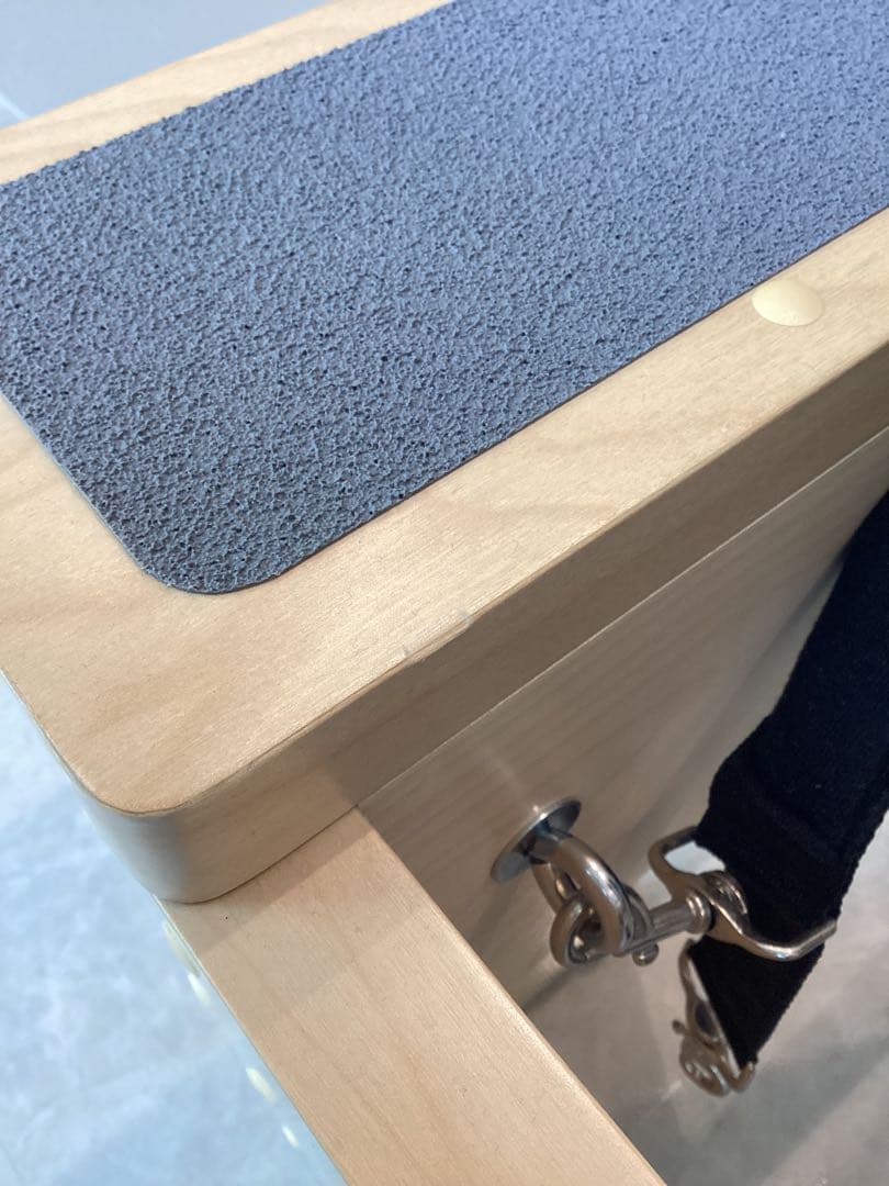 ピラティス　リフォーマー