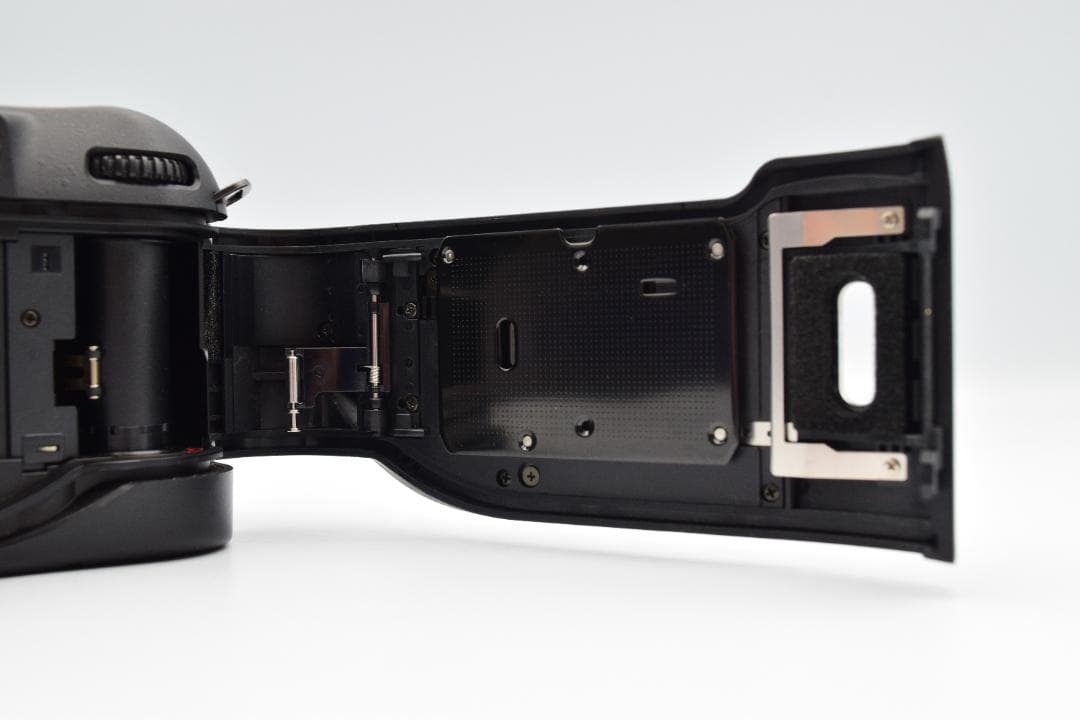 （美品）Nikon F80 一眼レフカメラ AF NIKKOR 35-70mm