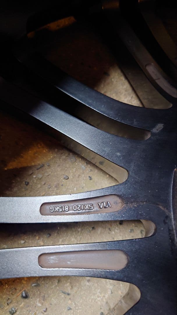  スタッドレス RFT バリ溝 送料込み　ホイールセット