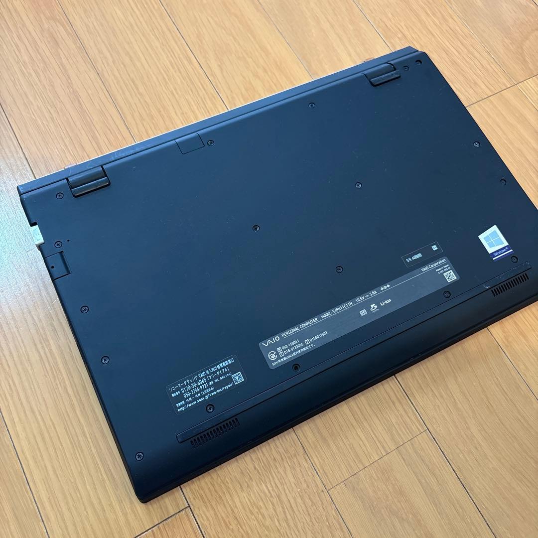 u*4様 【バッテリー良好】軽量薄型 VAIO Pro PK（SX14同等）23