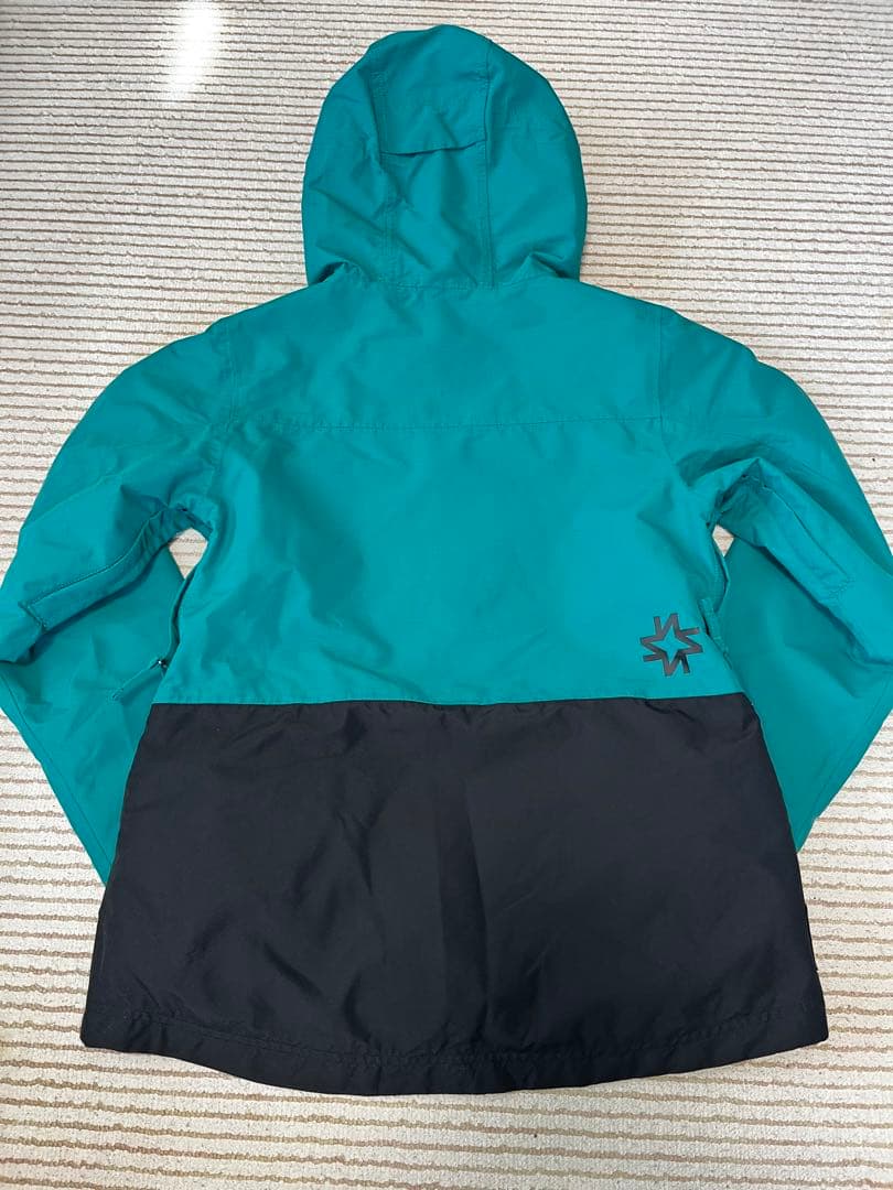 新品　ニキータ　スノーボード　ウエア　ジャケット　レディースS スキー