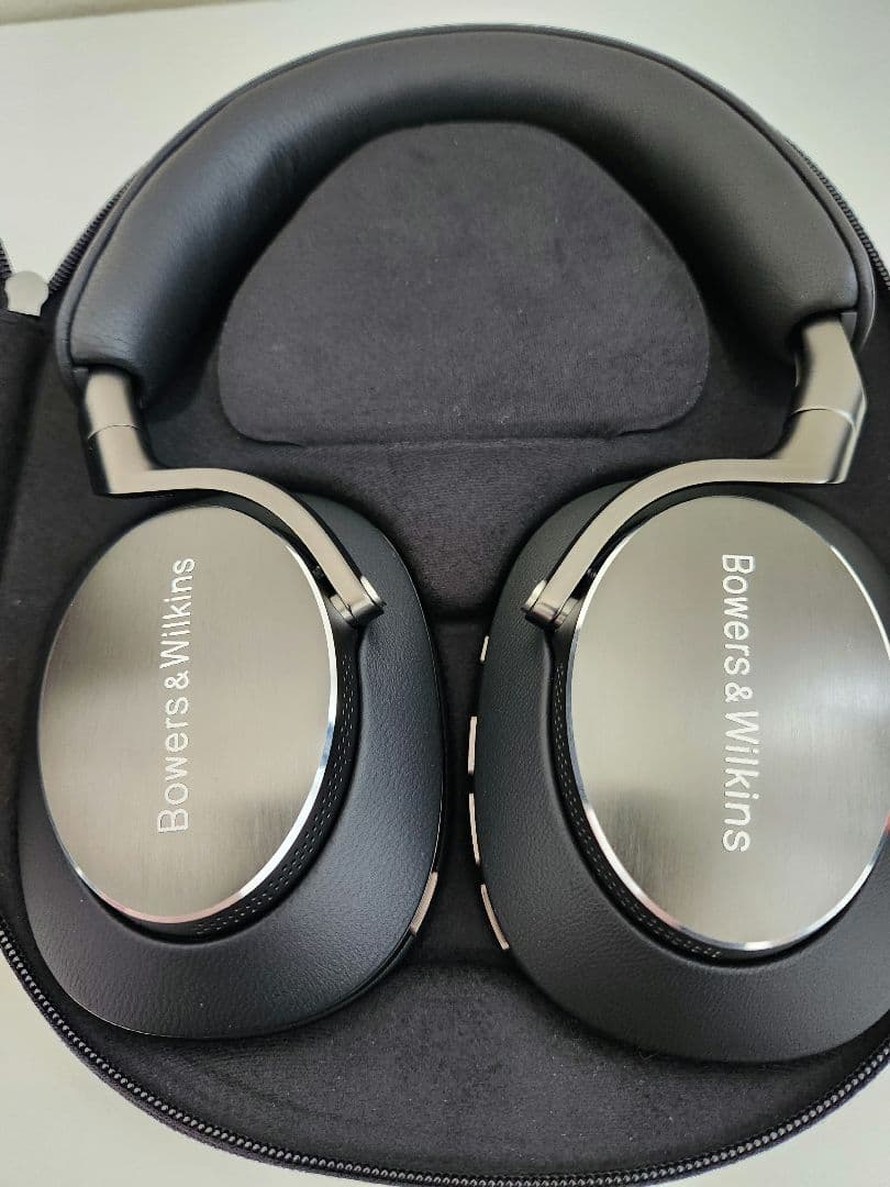 バウワースアンドウィルキンス★Px8★Bowers&Wilkins