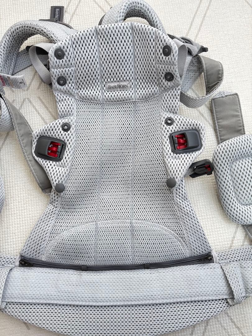 BABYBJÖRN♡ベビービョルンハーモニー 抱っこ紐 グレー【本品のみ】