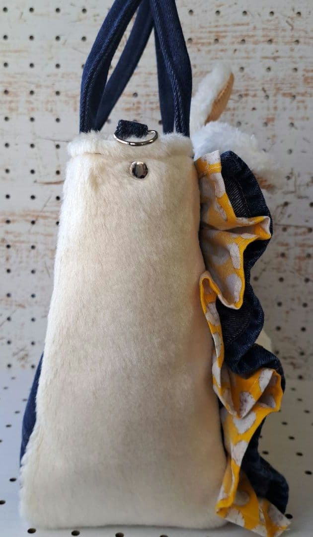 琉*茶様 コヤンイサムチョン　バニー　デニムリメイクフリルトートバッグ