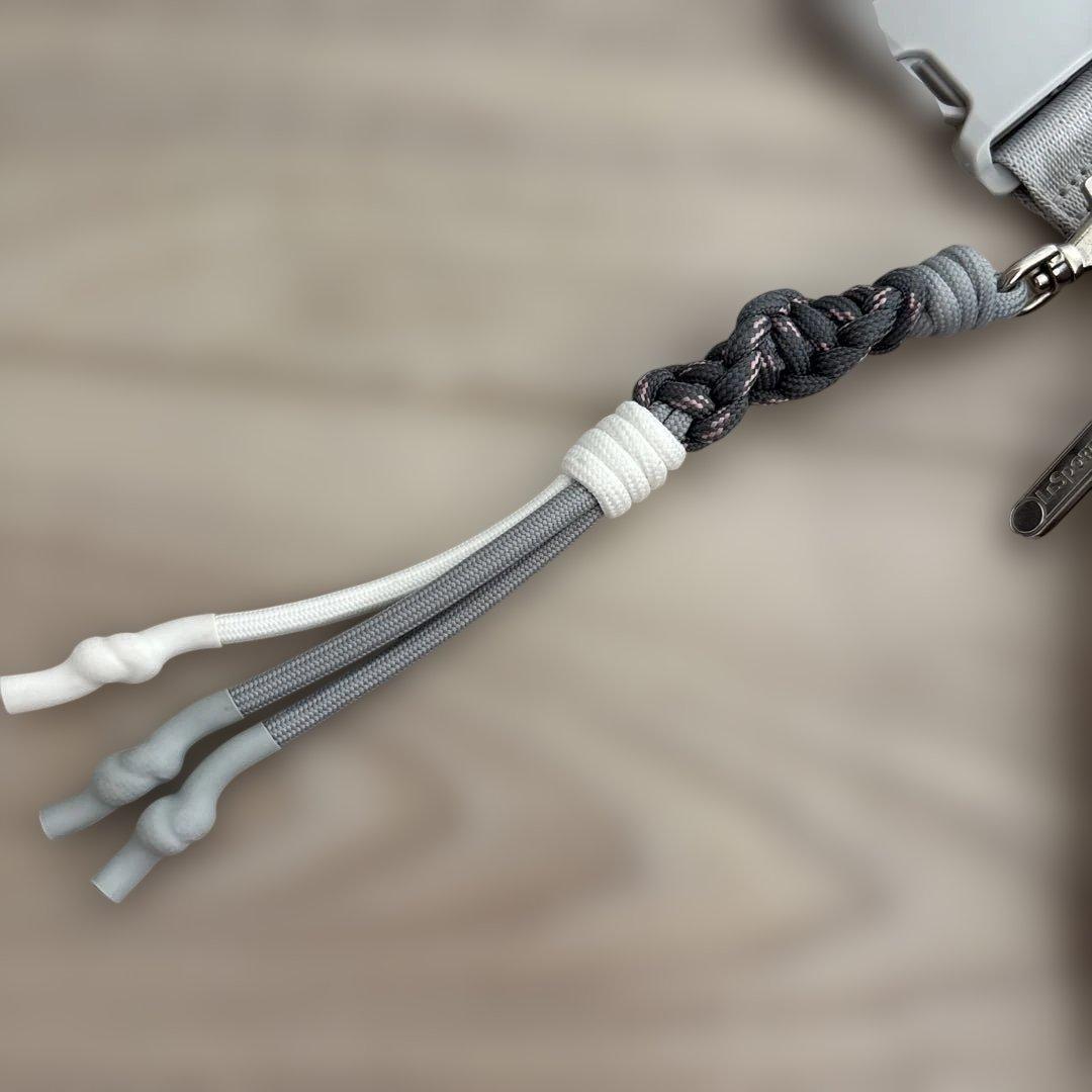 【完売品】Ameri✖️LE SPORTSAC シルバー ボディバッグ