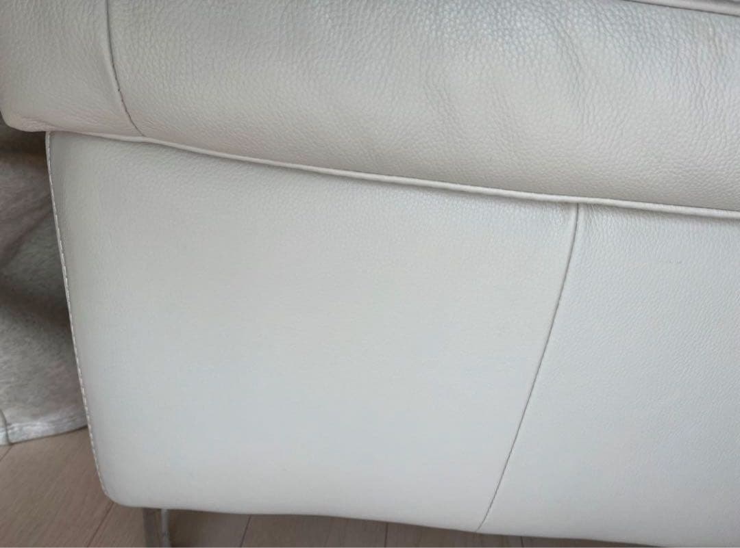 専用　セール！定価22万　高級本革ソファー白2.5S 革　ヘッドレスト可動