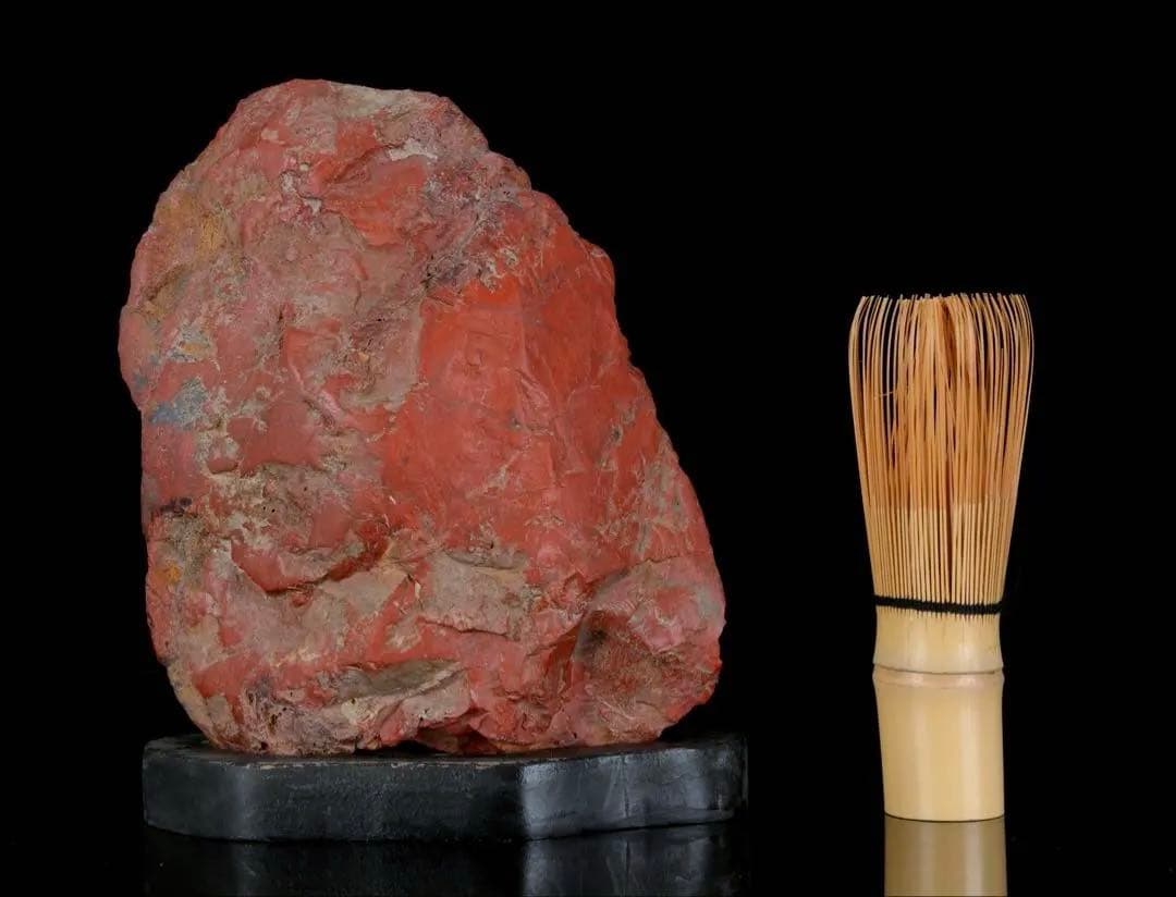 佐渡 赤玉石 赤石 碧玉 台座付 1.4kg 水石 鑑賞石 天然石 盆石 飾石