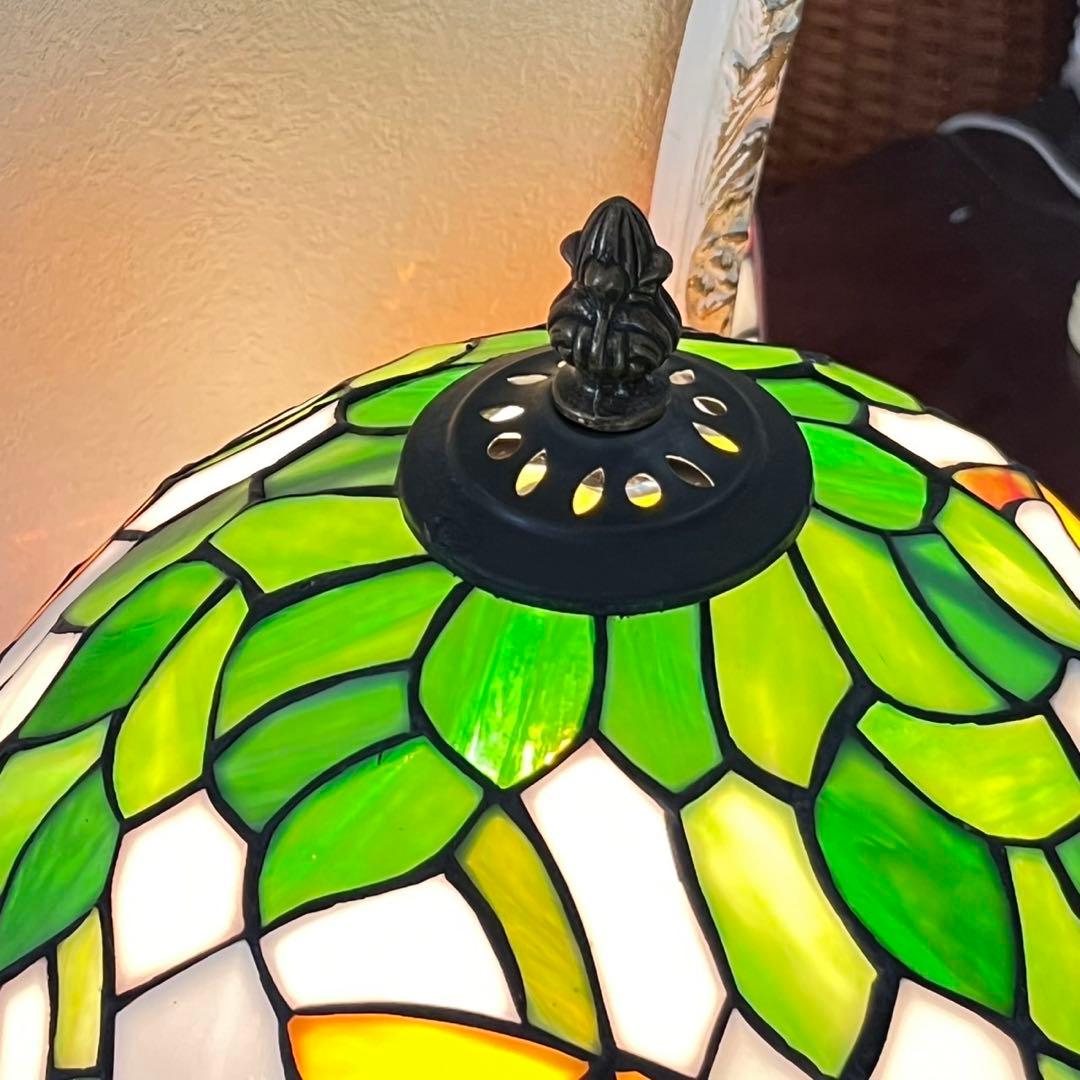 新品 ステンドグラス ランプ 花柄 スタンドライト レトロ